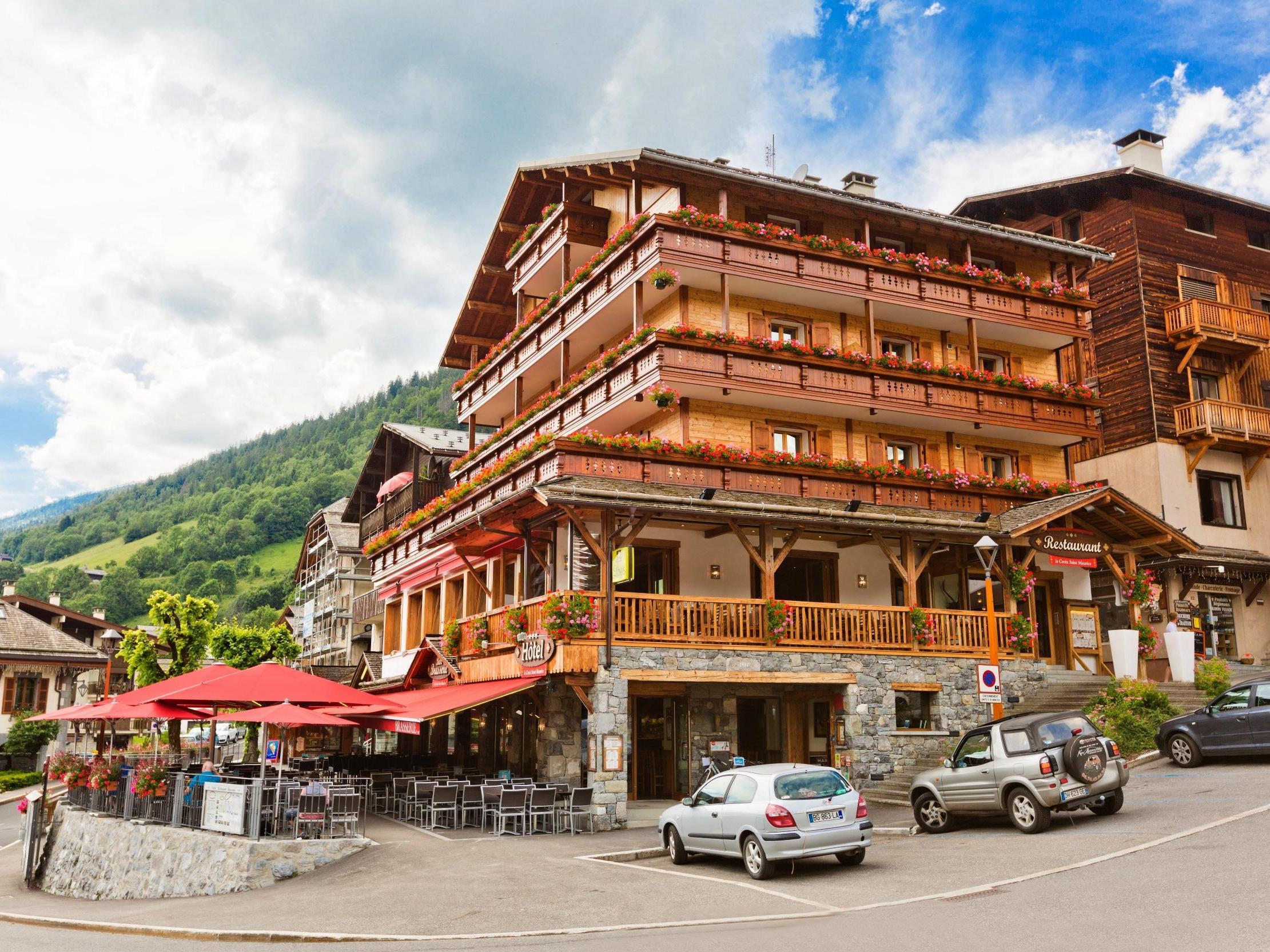 Hotel Logis La Croix-Saint-Maurice Le Grand-Bornand Exterior foto