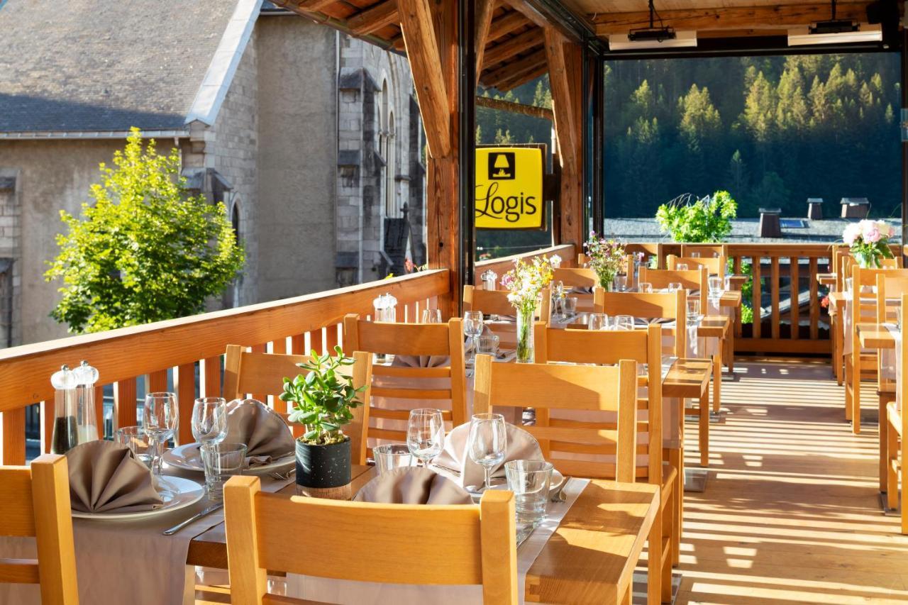 Hotel Logis La Croix-Saint-Maurice Le Grand-Bornand Exterior foto
